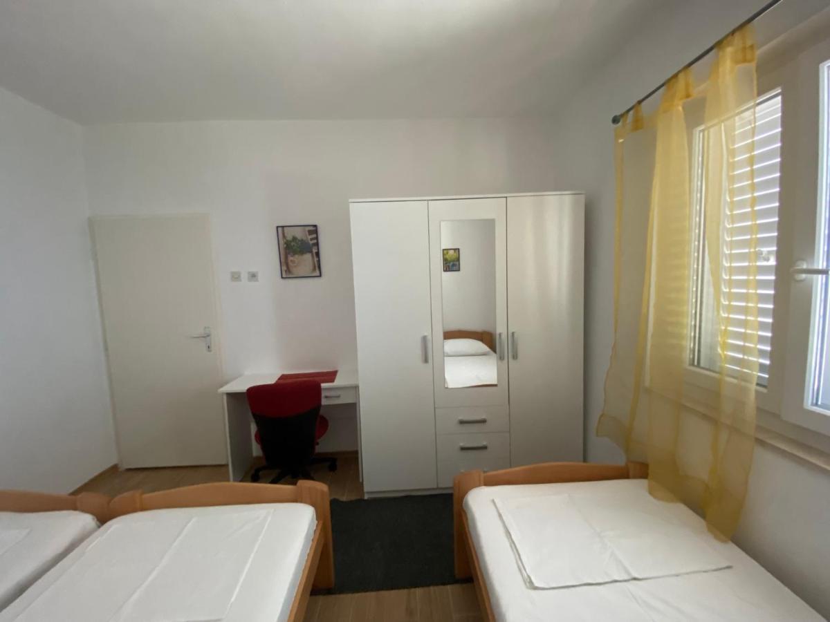Apartments Gaspar Podaca Exterior photo